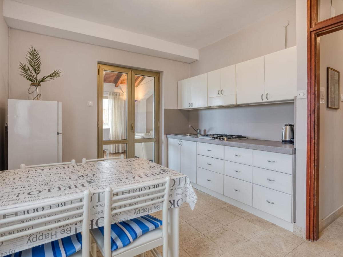 Apartment Daria-2 By Interhome Пореч Экстерьер фото