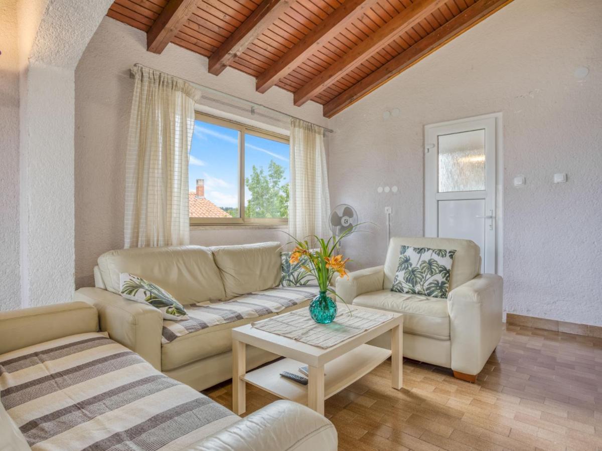 Apartment Daria-2 By Interhome Пореч Экстерьер фото